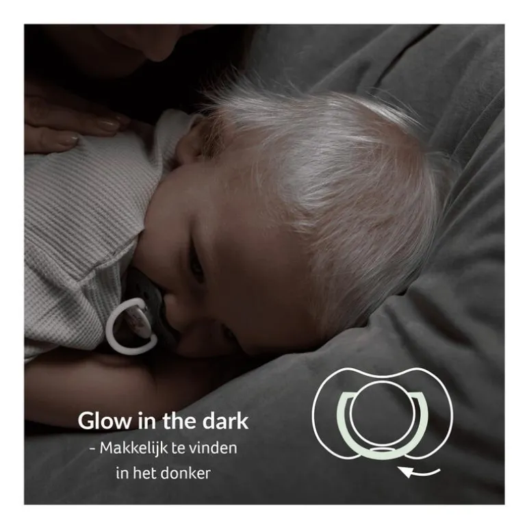 Difrax Dynamic Fopspeen 6-18M Night&Day Girl