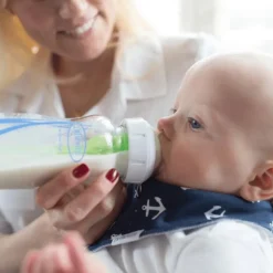 Dr. Brown’s Anti-Colic Brede Halsfles Glas 270 ML