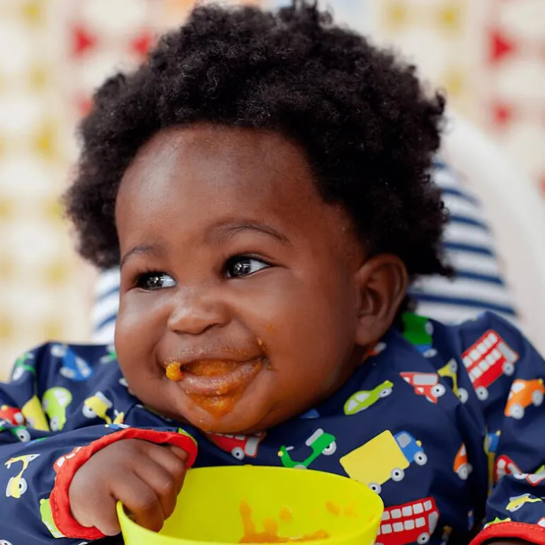 Ella's Kitchen Aardbeien Appels Biologisch Knijpfruit 4+ Maanden 120 GR