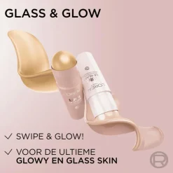 L’Oréal Paris Lumi Le Glow 635 Golden Couture Highlighter Stick