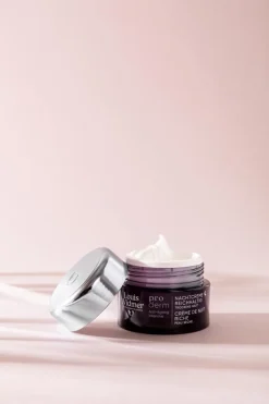 Louis Widmer Proderm Nachtcrème Rijke Textuur Licht Geparfumeerd 50 ML