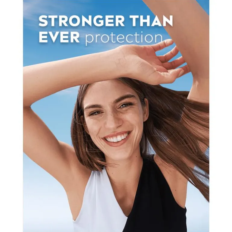 NIVEA Black & White Invisible Silky Smooth Deodorant Spray 150 ML