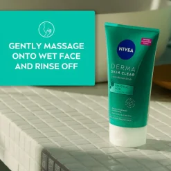 NIVEA Derma Skin Clear Scrub Onzuivere Huid 150 ML