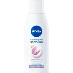 NIVEA Essentials Reinigingsmelk Gevoelige Huid 200 ML