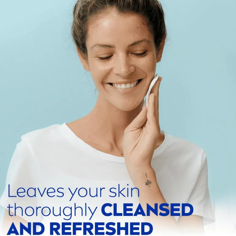 NIVEA Essentials Verfrissende Reinigingsmelk 200 ML