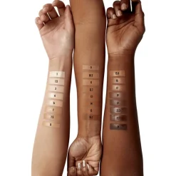 NYX Professional Makeup Can't Stop Won't Stop Concealer 16 Mahogany 3,5 ML