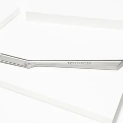 Tweezerman Facial Razor